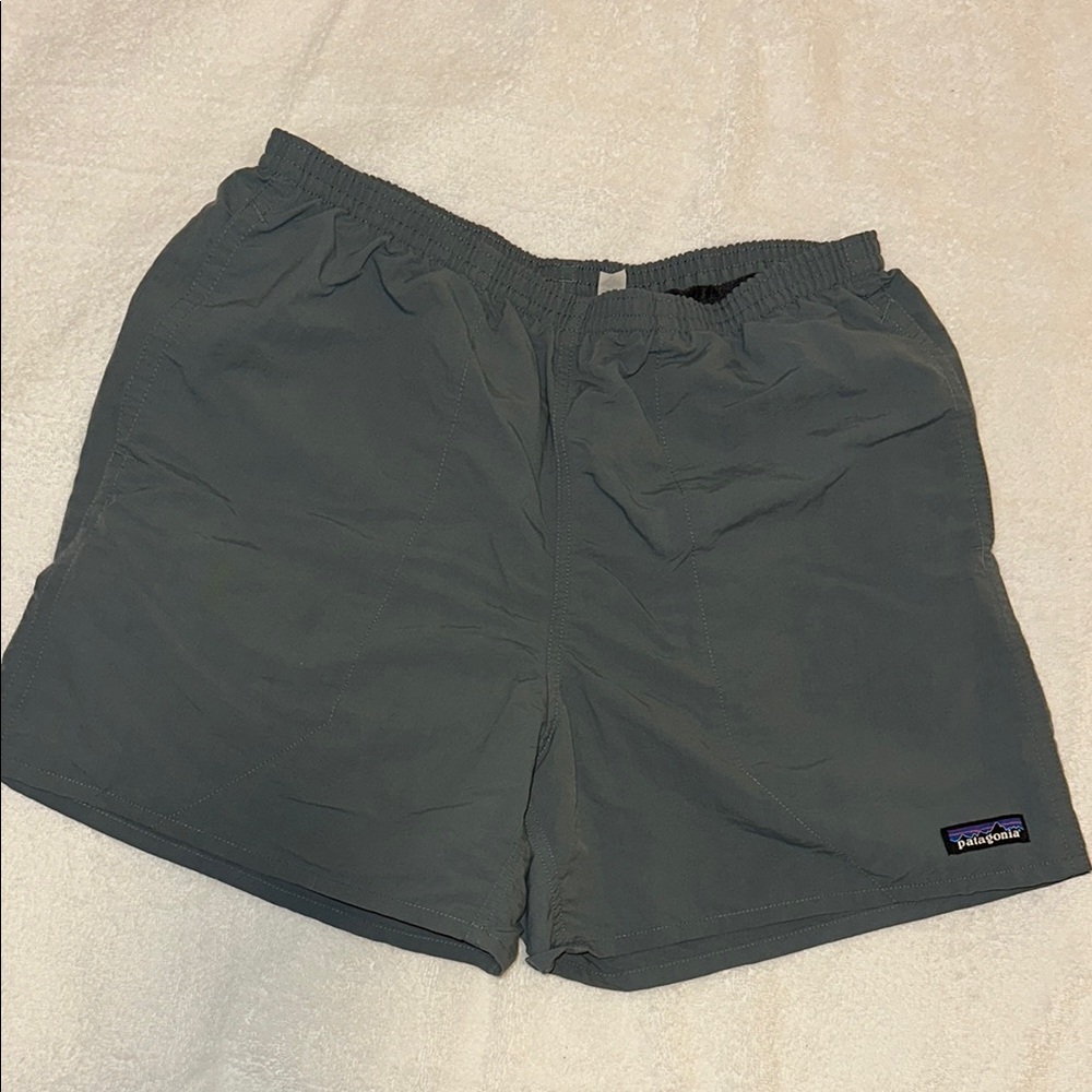 Patagonia Gray Athletic Shorts with Elastic Waistband Men's Baggies™ Shorts - 5"